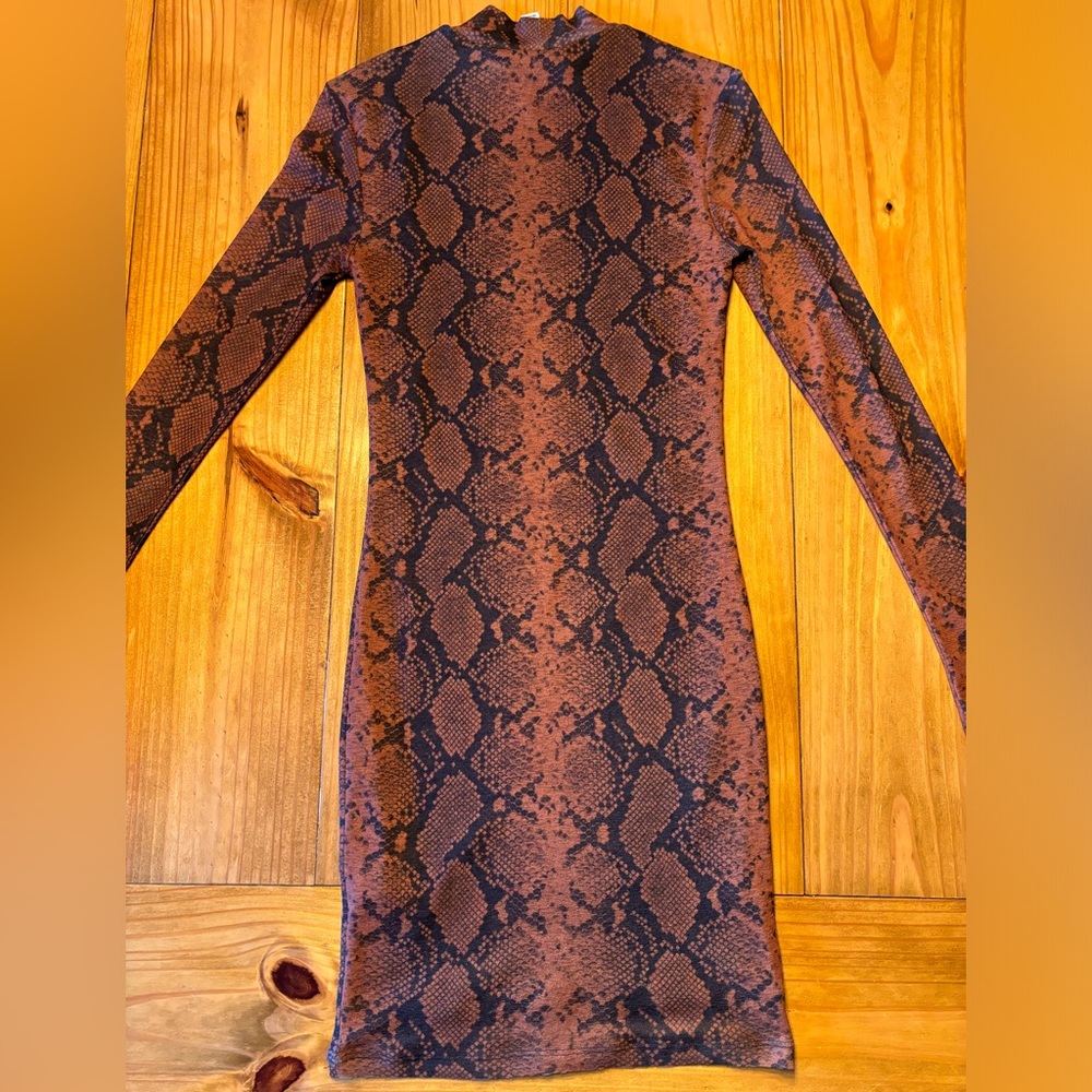 Snakeskin Print Topshop Bodycon dress - Picture 2 of 5